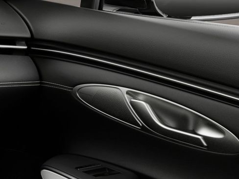 New 2026 Genesis GV70 2.5T Advanced image 24