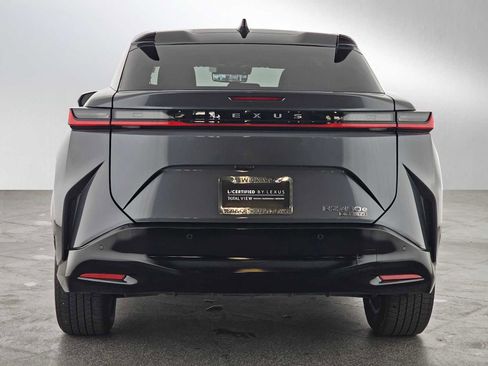 Certified 2023 Lexus RZ 450e Premium w/ Technology Package image 4