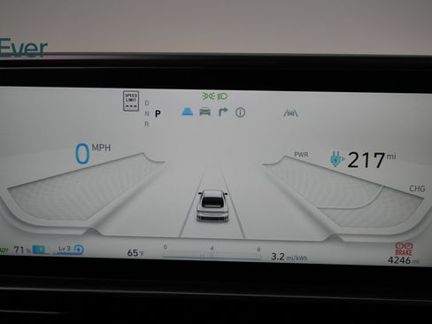 Used 2025 Hyundai Ioniq 6 SEL RWD image 7