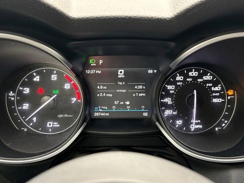 Used 2022 Alfa Romeo Stelvio Ti image 13