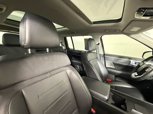 Used 2025 Hyundai Santa Fe Limited FWD image 29
