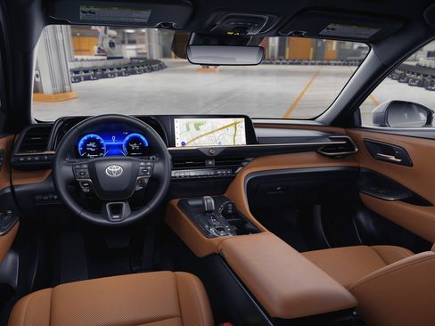 New 2026 Toyota Crown Signia AWD/4WD image 19