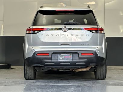 Used 2024 Nissan Pathfinder SV