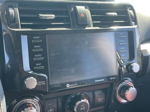 Used 2021 Toyota 4Runner Venture w/ Moonroof Package image 10