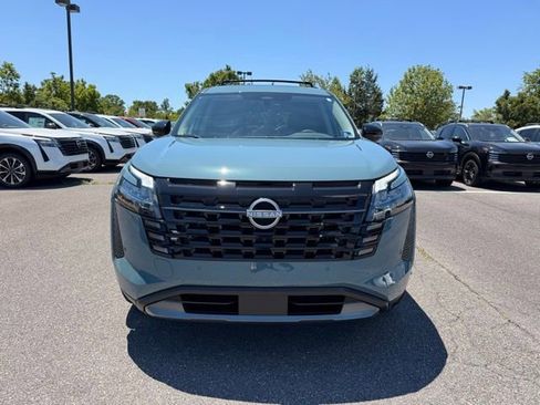 New 2026 Nissan Pathfinder SL w/ SL Premium Package (P04) AWD/4WD image 3