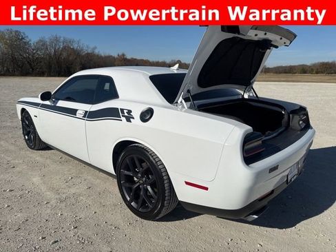 Used 2023 Dodge Challenger R/T w/ Plus Package image 4