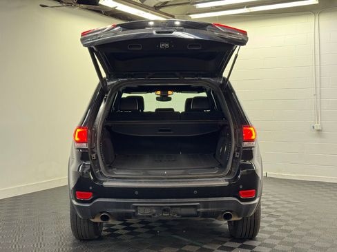 Used 2021 Jeep Grand Cherokee Trailhawk w/ Trailhawk Luxury Group image 37