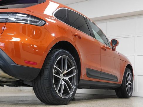 Used 2023 Porsche Macan S AWD/4WD image 80