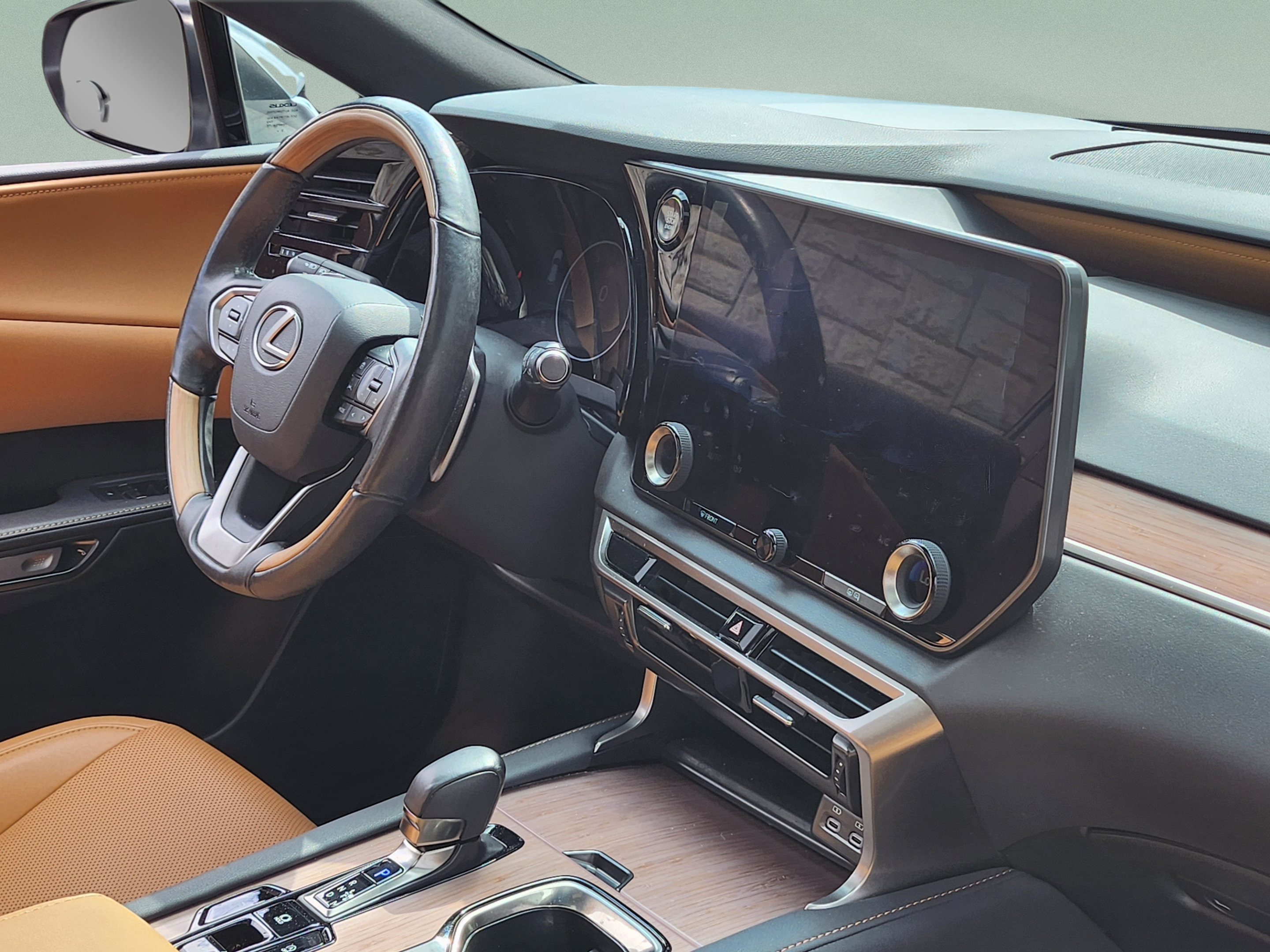 Certified 2024 Lexus RX 350 Premium w/ Cold Area Package FWD image 27