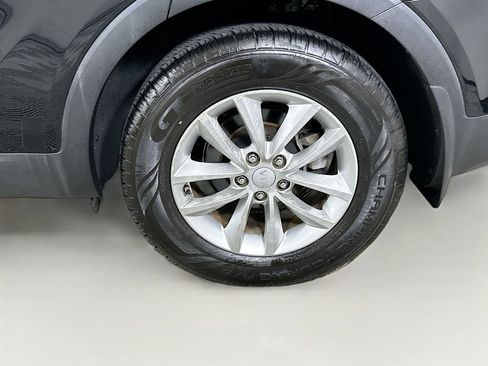 Used 2016 Kia Sorento L FWD image 23