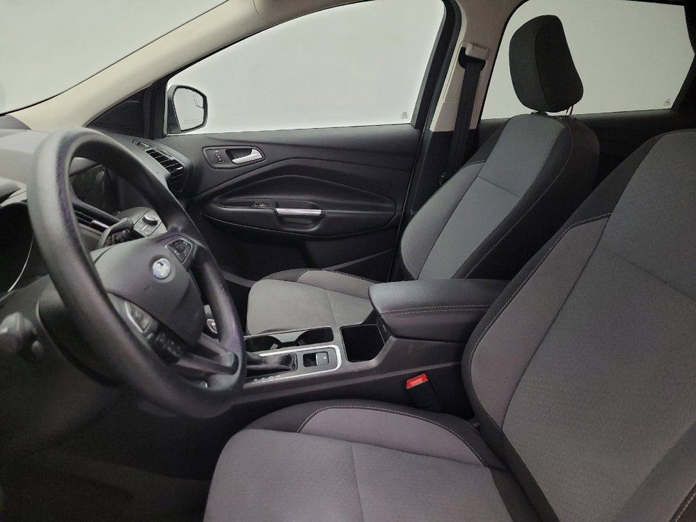 Used 2019 Ford Escape SE FWD image 17
