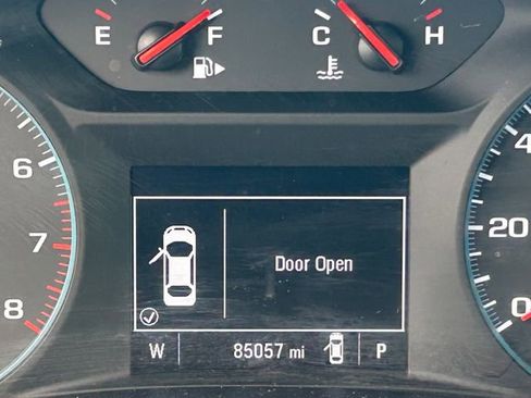 Used 2023 Chevrolet Malibu RS FWD image 23