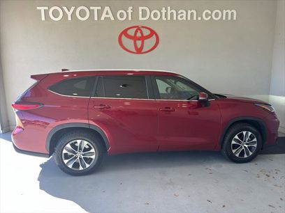 Certified 2023 Toyota Highlander Platinum
