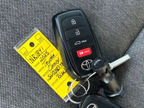 Used 2025 Toyota Camry LE FWD image 50
