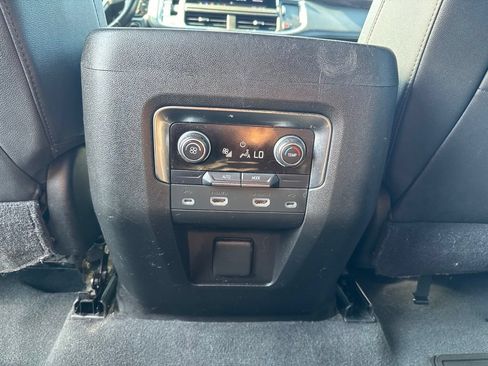 Used 2021 Chevrolet Tahoe Z71 w/ Rear Media and Nav Package AWD/4WD image 31