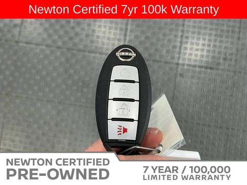 Used 2023 Nissan Frontier SV w/ Technology Package AWD/4WD image 35