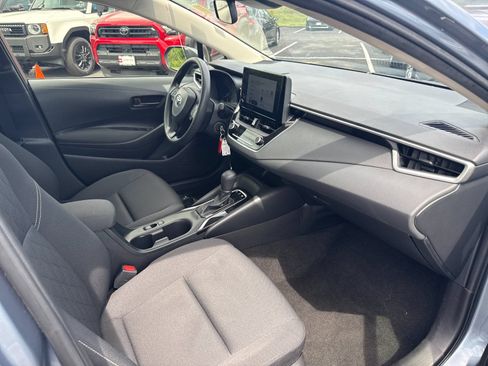 Used 2025 Toyota Corolla LE FWD image 26