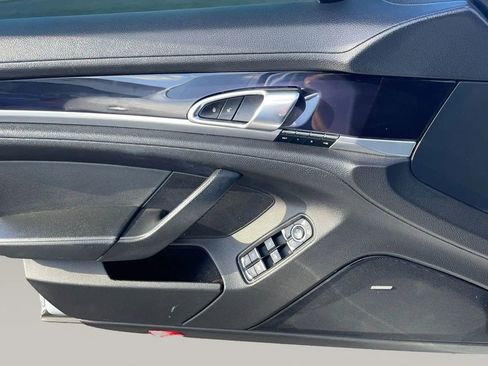 Used 2015 Porsche Panamera S RWD image 25