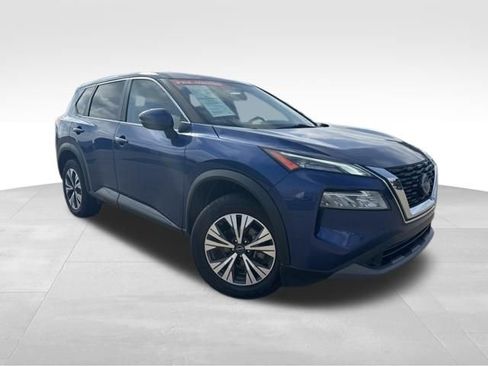 Used 2023 Nissan Rogue SV AWD/4WD image 2