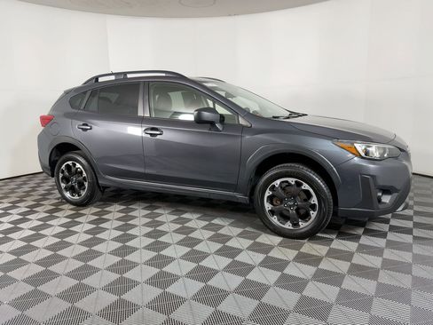 Used 2023 Subaru Crosstrek 2.0i image 5