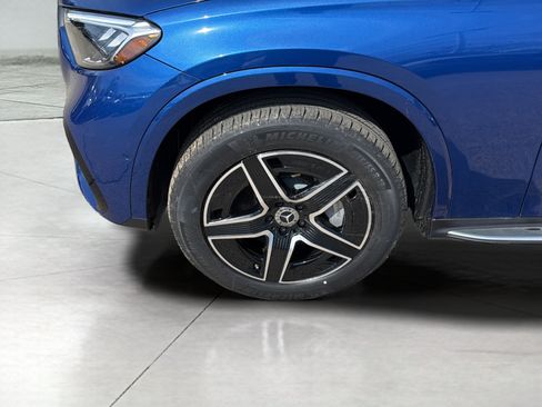 Certified 2026 Mercedes-Benz GLC 300 4MATIC image 9