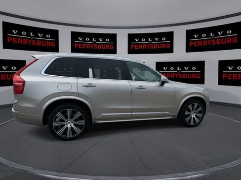 Used 2024 Volvo XC90 T8 Plus w/ Protection Package Premier AWD/4WD image 8