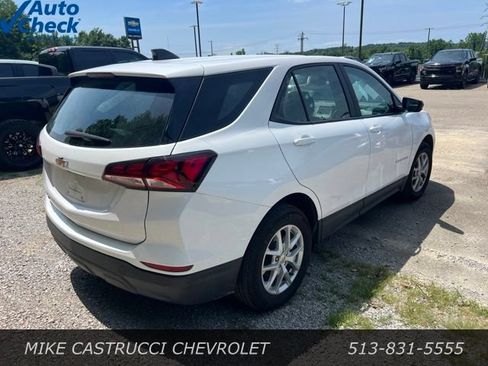 Used 2024 Chevrolet Equinox LS FWD image 3