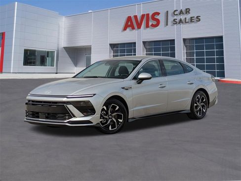 Used 2025 Hyundai Sonata SEL image 1