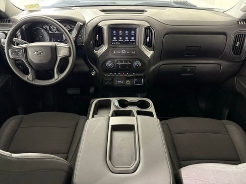 Used 2025 Chevrolet Silverado 2500 Custom w/ Custom Value Package image 37