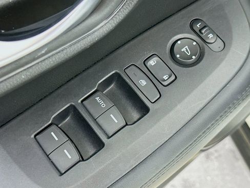 Used 2024 Honda HR-V LX image 20