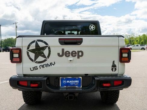 Used 2021 Jeep Gladiator Rubicon w/ Dual Top Group AWD/4WD image 7