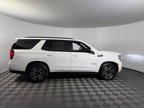 Used 2024 GMC Yukon AT4 w/ AT4 Premium Plus Package AWD/4WD image 3