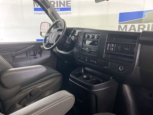 Certified 2023 GMC Savana 2500 Work Van w/ Driver Convenience Package image 24