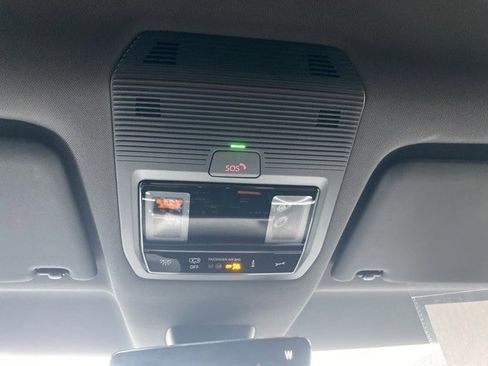 New 2025 Volkswagen ID. Buzz Pro S image 37