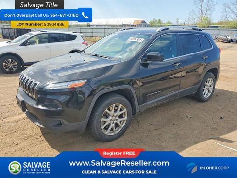 Used 2017 Jeep Cherokee Latitude w/ Cold Weather Group FWD image 1