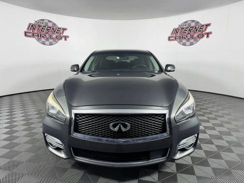 Used 2015 INFINITI Q70 L 3.7 w/ Deluxe Touring Package AWD/4WD image 2