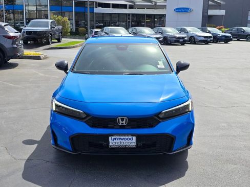 Certified 2025 Honda Civic Sport image 10