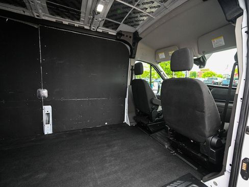 Used 2025 Ford Transit 250 148 Medium Roof Extended AWD w/ Load Area Protection Package image 18