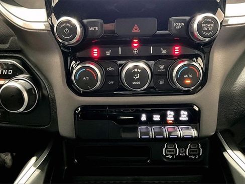 Used 2022 RAM 1500 Big Horn image 17