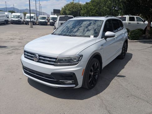 Used 2019 Volkswagen Tiguan SEL Premium R-Line AWD/4WD image 10