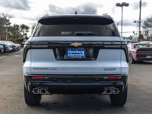 New 2026 Chevrolet Traverse High Country image 10