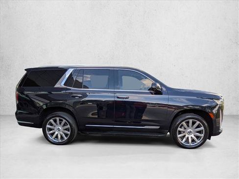 Used 2024 Cadillac Escalade Premium Luxury Platinum image 4