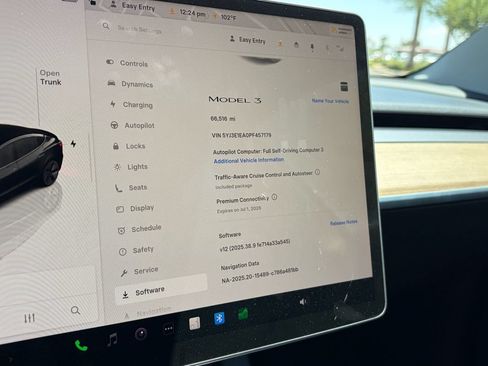 Used 2023 Tesla Model 3 Standard Range RWD image 12