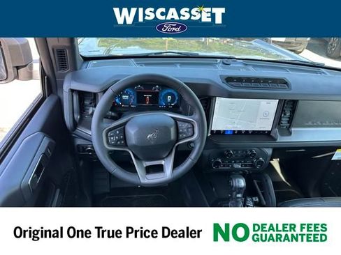 New 2025 Ford Bronco Badlands image 7