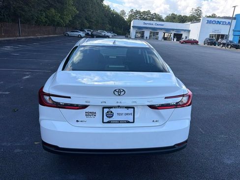 Used 2025 Toyota Camry LE FWD image 4