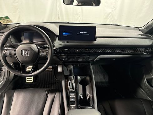 Used 2023 Honda Accord Sport image 4