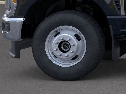 New 2026 Ford F350 XLT w/ 360-Degree Camera Package image 19