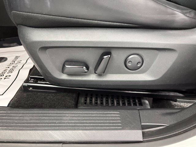 Used 2023 Nissan Rogue SV w/ SV Premium B Package FWD image 33