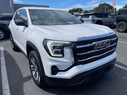 Used 2026 GMC Terrain Elevation