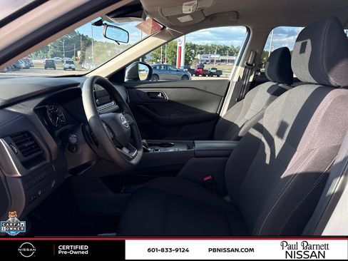 Certified 2026 Nissan Rogue S FWD image 24